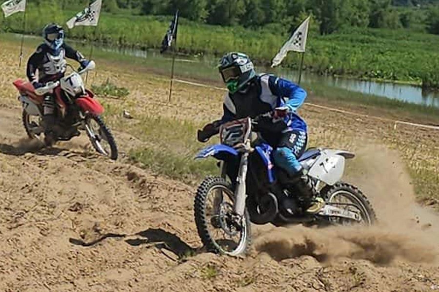 Enduro Largo en Piedras Blancas