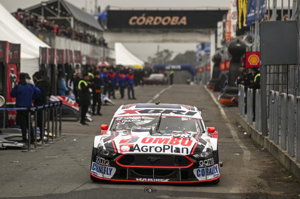 Manu Borgert batalló en el Cabalén y selló un con un octavo puesto la final del TC Pista